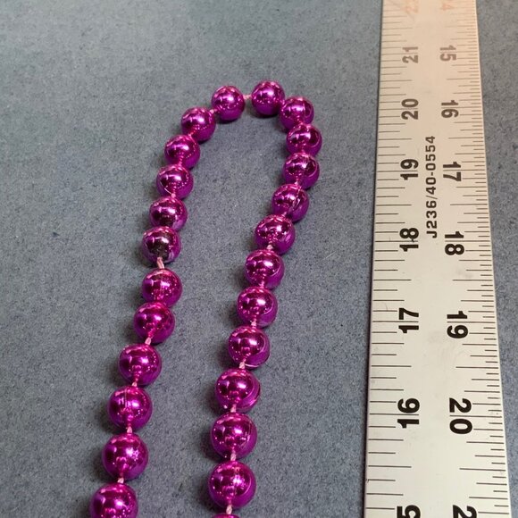 Diva Corset Statement Necklace "Divine Protectors Of Endangered Pleasures" Pink - Picture 9 of 9